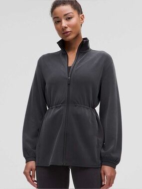 Lululemon softreme cinched waist jacket in small